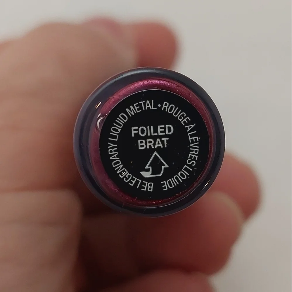 Smashbox Foiled Brat Liquid Metal Lipstick .27 fl. oz liq 8 ml
